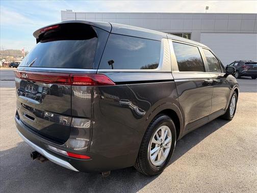 2022 Kia Carnival LXS