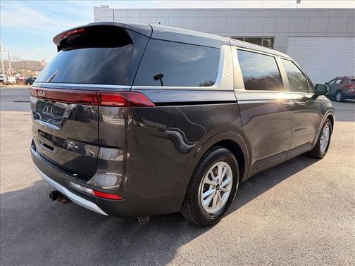 2022 Kia Carnival LXS