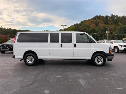 2024 Chevrolet Express 3500 RWD 3500 Extended Wheelbase LT