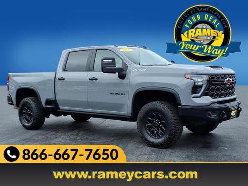 2024 Chevrolet Silverado 2500 4WD Crew Cab Standard Bed ZR2