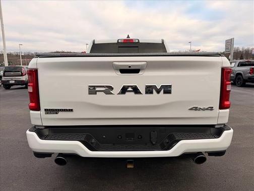 Bright White Clearcoat 2025 RAM 1500 Big Horn/Lone Star
