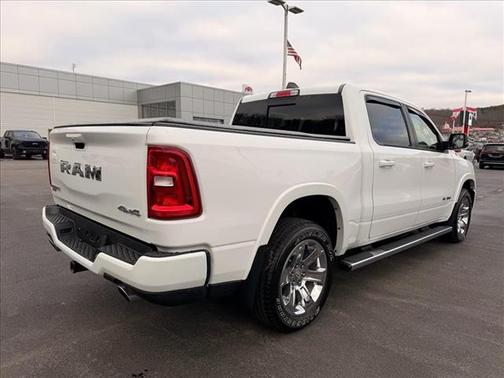 Bright White Clearcoat 2025 RAM 1500 Big Horn/Lone Star