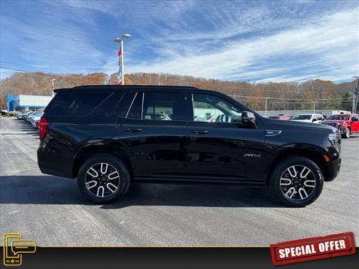 2023 GMC Yukon 4WD AT4