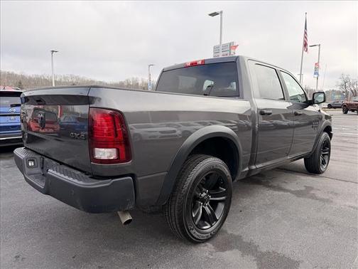 2024 RAM 1500 Classic Warlock Crew Cab 4x4 5'7' Box