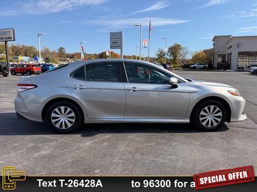 2020 Toyota Camry LE