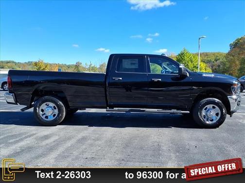 2026 RAM 2500 Tradesman Crew Cab 4x4 8' Box