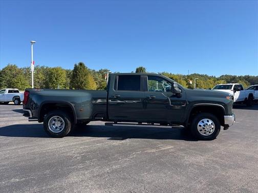 2026 Chevrolet Silverado 3500 LT
