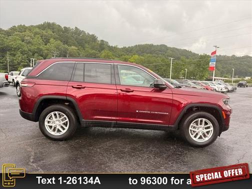 2024 Jeep Grand Cherokee Laredo