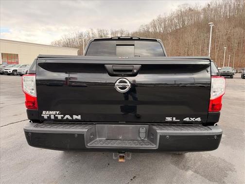 2018 Nissan Titan SL