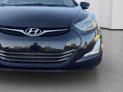 Phantom Black 2016 Hyundai ELANTRA Limited