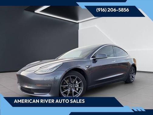 2020 Tesla Model 3 Standard Range Plus