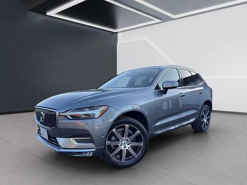 Electric Silver Metallic 2018 Volvo XC60 T6 Inscription