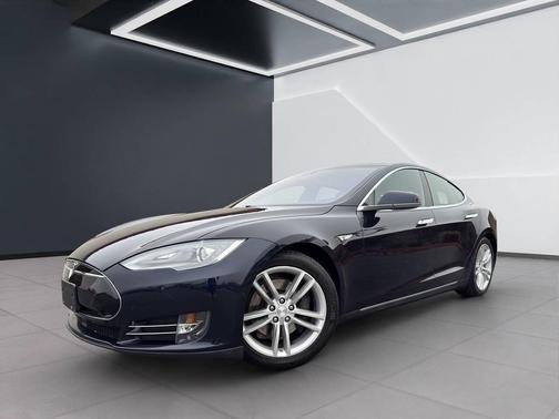 2015 Tesla Model S 85D