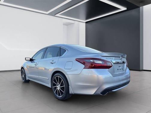 2017 Nissan Altima 2.5 SR