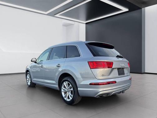 2019 Audi Q7 55 Premium
