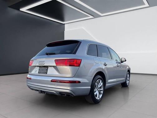 2019 Audi Q7 55 Premium