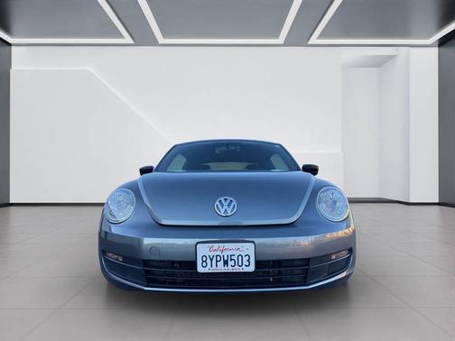 2014 Volkswagen Beetle Auto 1.8T Entry