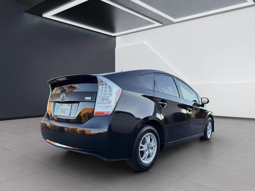 Black 2010 Toyota Prius II