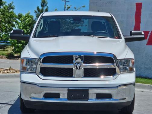2023 RAM 1500 SLT