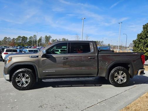 2020 GMC Sierra 1500 SLE