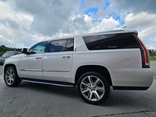 2020 Cadillac Escalade ESV Premium Luxury