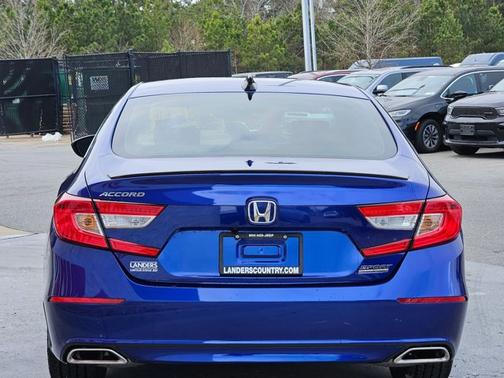 2022 Honda Accord Sport SE