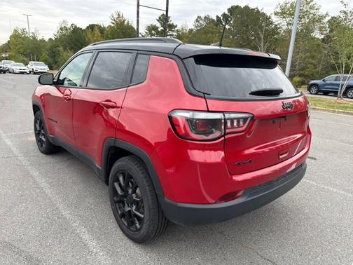 2023 Jeep Compass Altitude