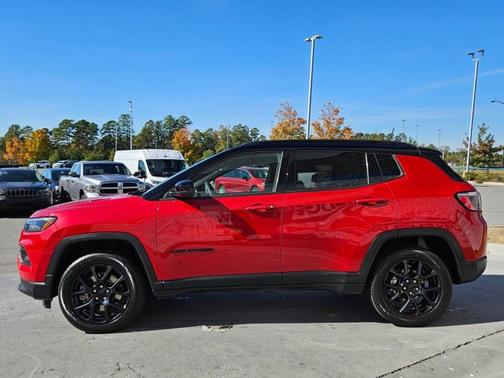 2023 Jeep Compass Altitude