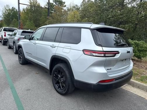 2024 Jeep Grand Cherokee L Altitude