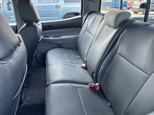 2015 Toyota Tacoma Base