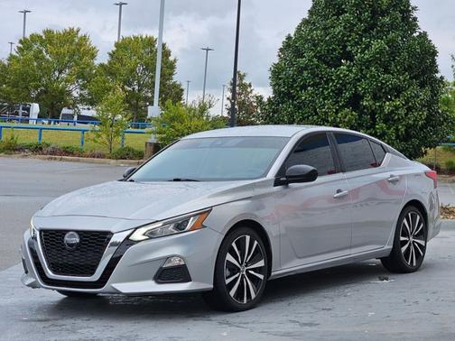 2021 Nissan Altima 2.5 SR