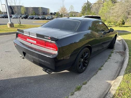 2014 Dodge Challenger SRT8