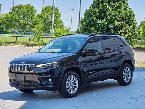 2022 Jeep Cherokee Latitude Lux