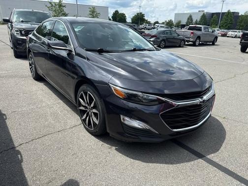 Dark Ash Metallic 2023 Chevrolet Malibu RS