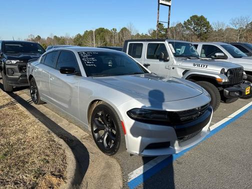 2020 Dodge Charger SXT