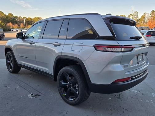 2025 Jeep Grand Cherokee Altitude X