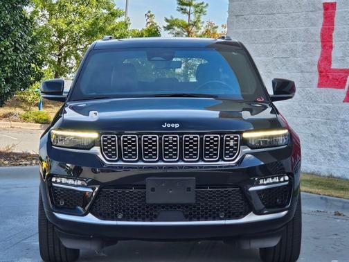 2023 Jeep Grand Cherokee Summit Reserve