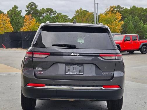 2024 Jeep Grand Cherokee Laredo