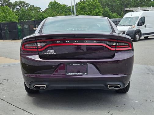 2022 Dodge Charger SE