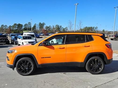 2026 Jeep Compass Latitude Altitude