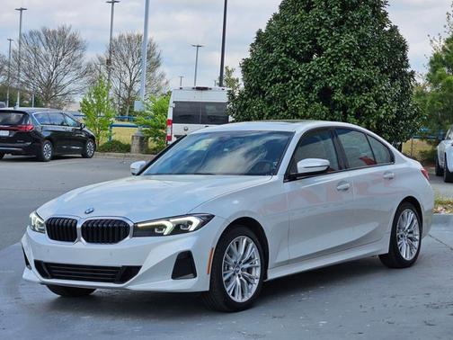 Alpine White 2023 BMW 330 330i xDrive