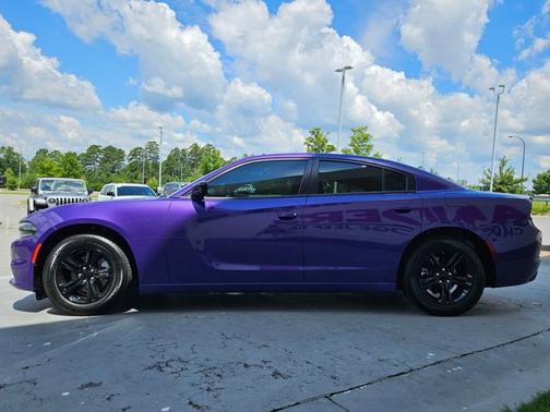 2023 Dodge Charger SE