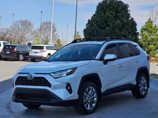 2024 Toyota RAV4 XLE Premium