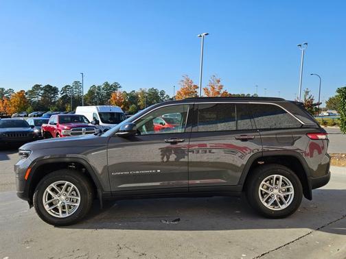 2025 Jeep Grand Cherokee 