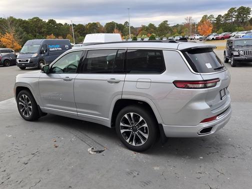 2025 Jeep Grand Cherokee L Overland