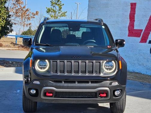 2023 Jeep Renegade Trailhawk