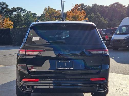 2025 Jeep Grand Cherokee L Summit