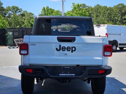 2023 Jeep Gladiator Sport S