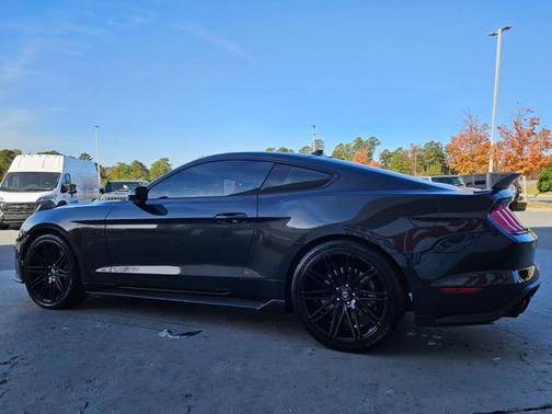 2023 Ford Mustang GT Premium
