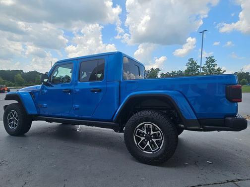2025 Jeep Gladiator Rubicon X